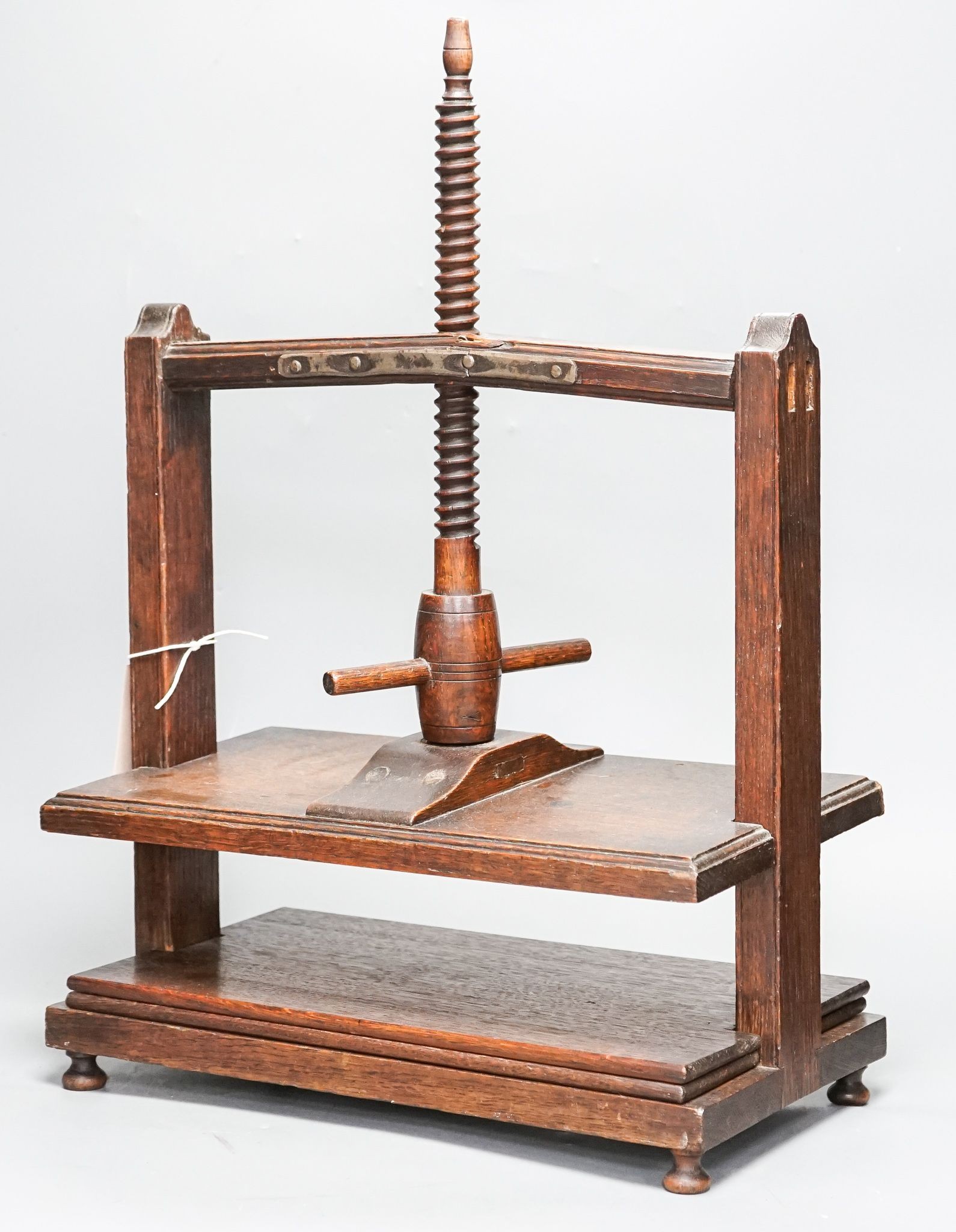 A 19th century oak book press, 38.5 cm wide